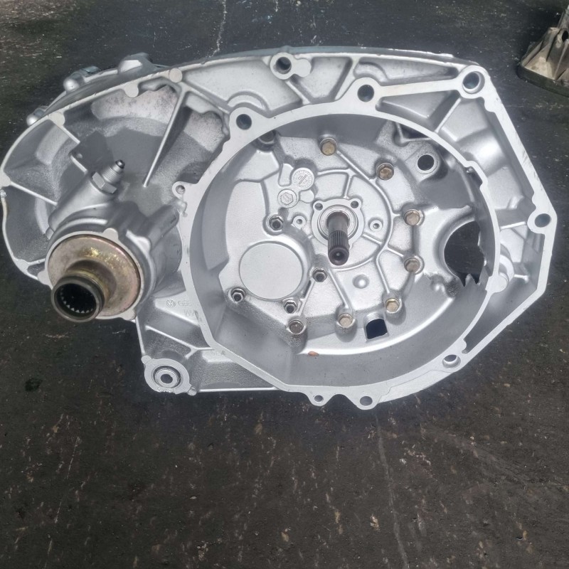 Volkswagen T4 2.5 Komple Şanzıman Volkswagen T4 2.5 Komple Şanzıman