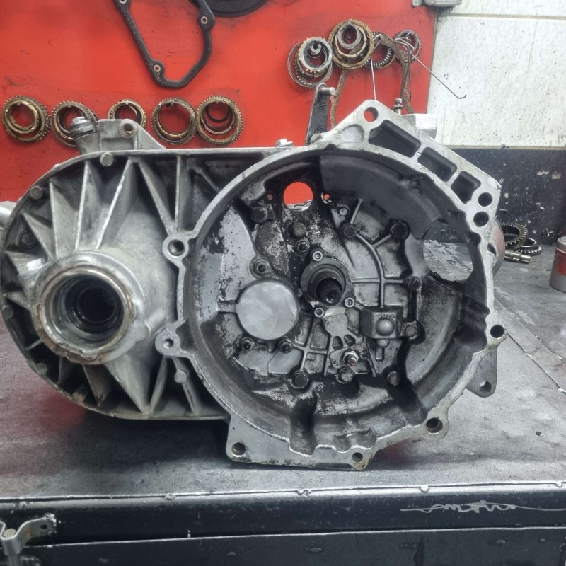 Volkswagen Transporter T5 1.9 Komple Şanzıman Volkswagen Transporter T5 1.9 Komple Şanzıman