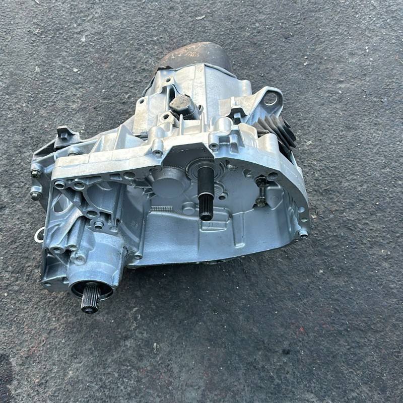 Renault 9 Spring 1.4 Komple Şanzıman Renault 9 Spring 1.4 Komple Şanzıman